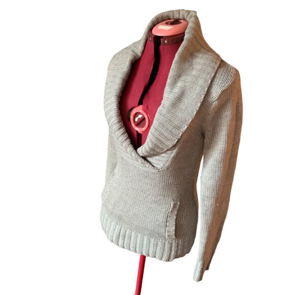 POET - Gray Knit Sweater - V-neck shawl collar with front pocket - Medium - Picture 2 of 11